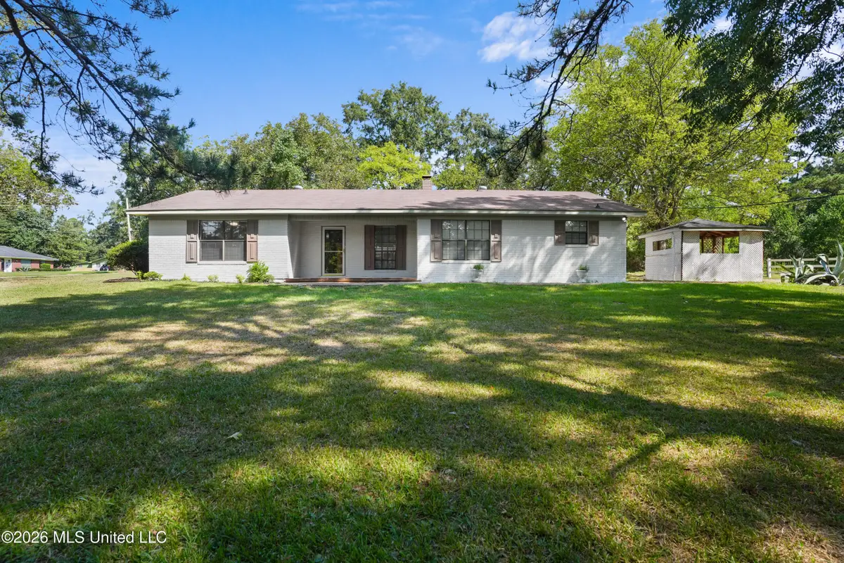130 Western Hills Drive, Jackson, MS 39212 - #1