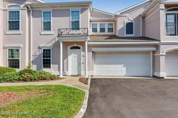 2252 Beach Drive, Gulfport, MS 39507