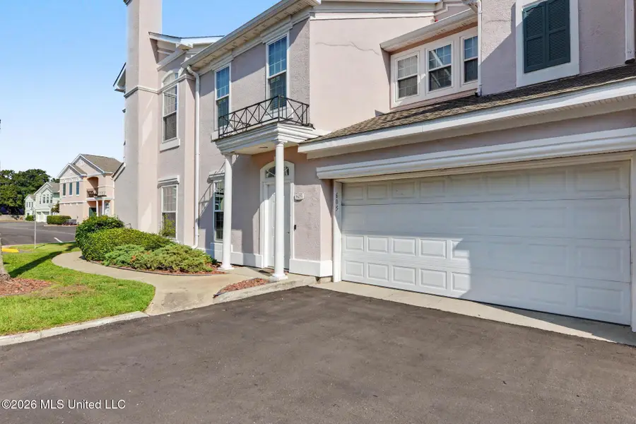 2252 Beach Drive, Gulfport, MS 39507 - #2