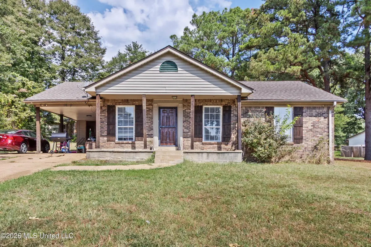 1620 W Gilford Cove, Southaven, MS 38671 - #1