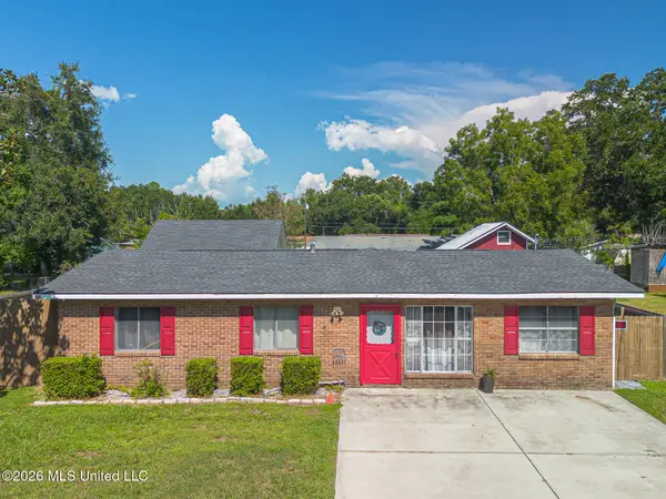 210 Gates Avenue, Long Beach, MS 39560