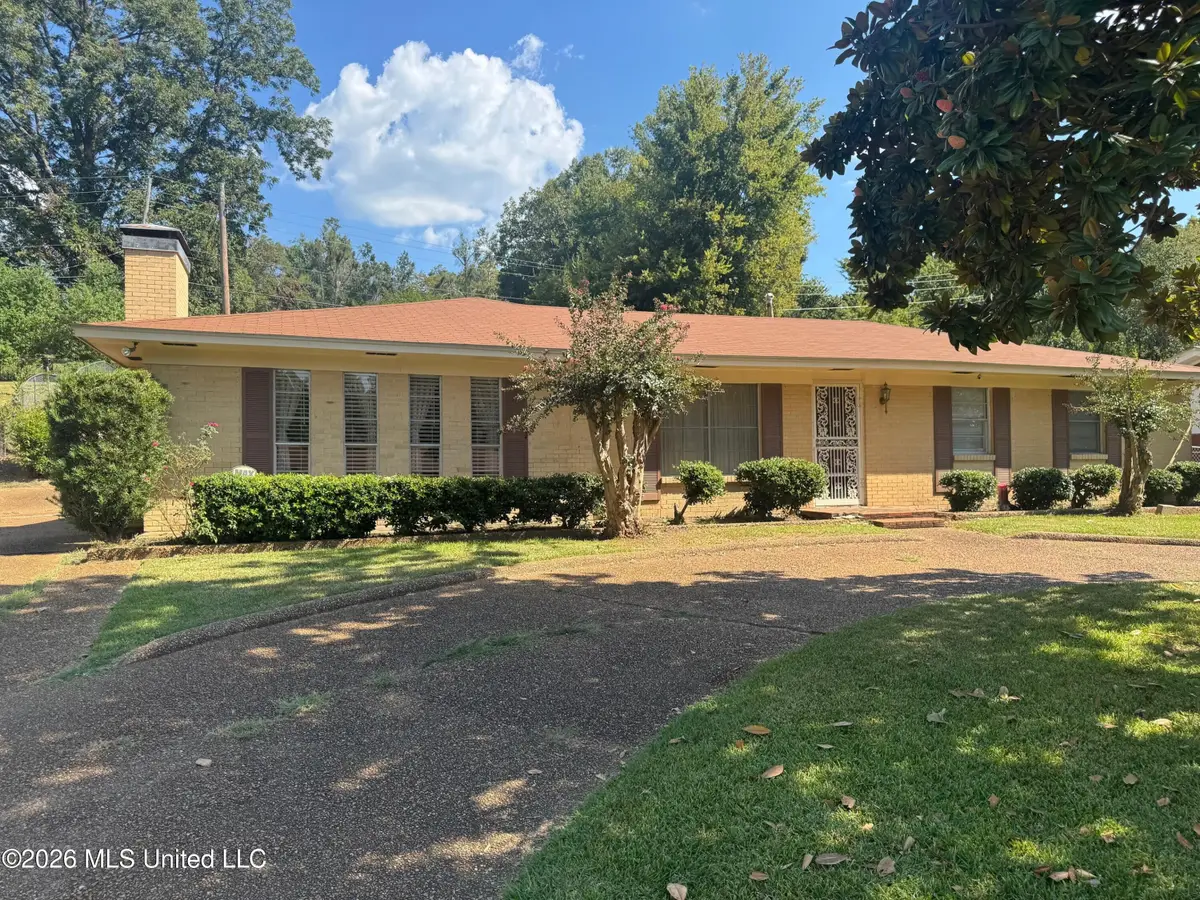 2032 Wildwood Terrace, Yazoo City, MS 39194 - #1