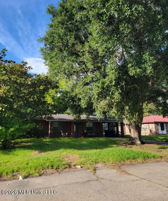 4807 Bel Meade Avenue, Pascagoula, MS 39581 - #3
