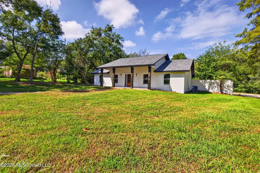 1305 Pine Street, Gulfport, MS 39507 - #2