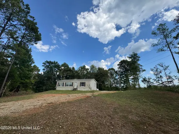 1113 New Salem Road, Pontotoc, MS 38863