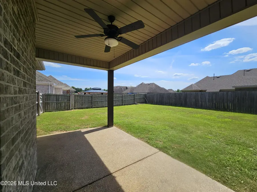 4139 E Vineyard Drive, Southaven, MS 38672 - #2