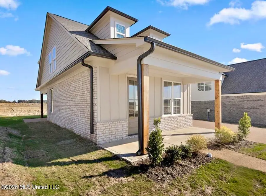 498 Sunflower Street, Nesbit, MS 38651 - #3