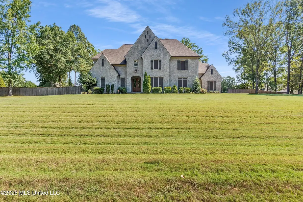 344 Surrey Loop, Byhalia, MS 38611 - #1