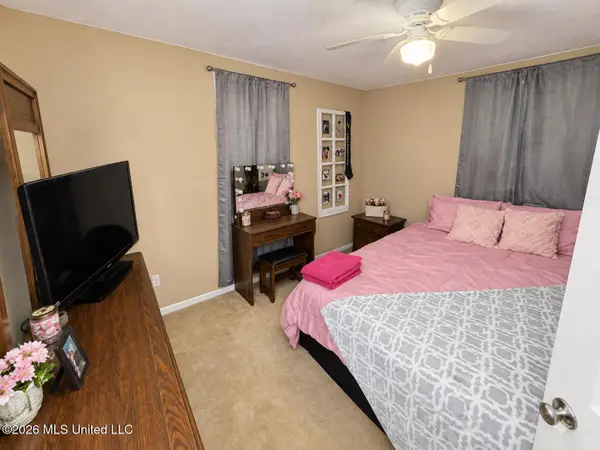 6717 Elder Ferry Road, Moss Point, MS 39563