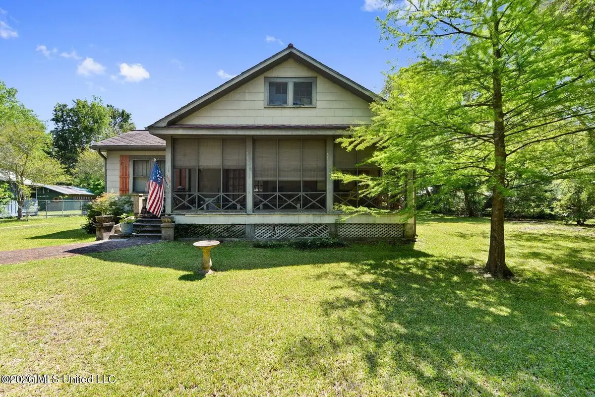 506 Ward Avenue, Ocean Springs, MS 39564 - #1