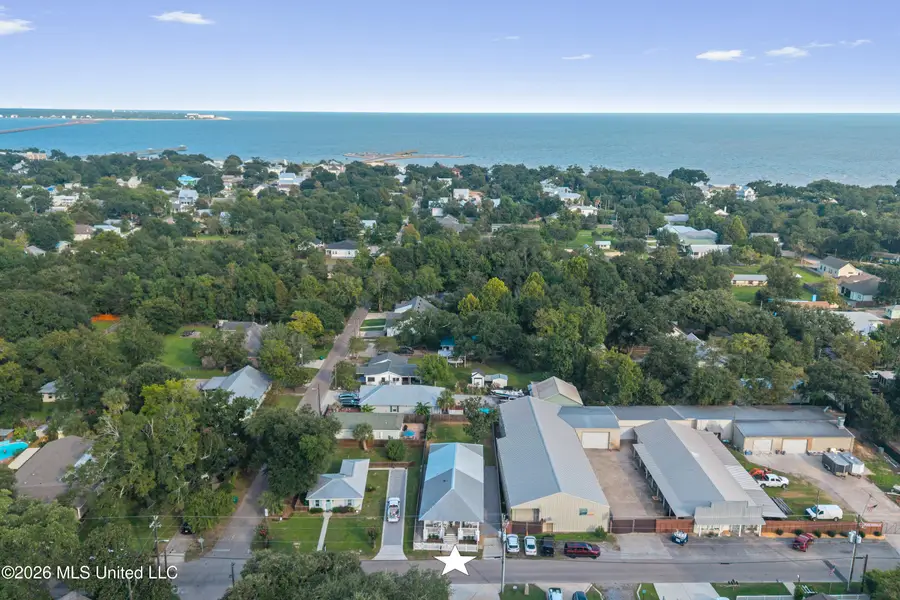 305 Third Street, Bay Saint Louis, MS 39520 - #2