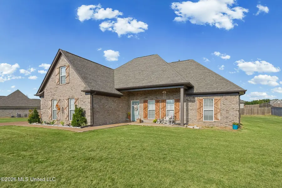 201 Cadet Drive, Senatobia, MS 38668 - #3