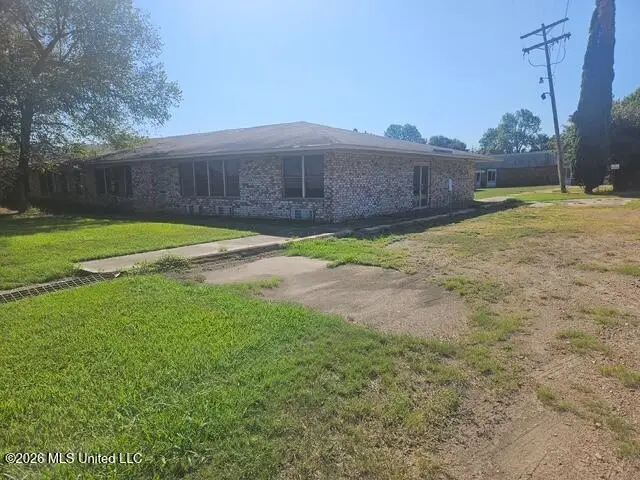 901 Verona Street, Newellton, LA 71357 - #2