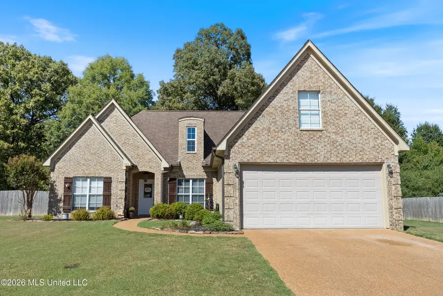 903 Falcon Street, Senatobia, MS 38668 - #2