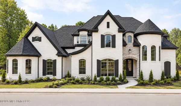 25 Honey Suckle Cove, Holly Springs, MS 38635