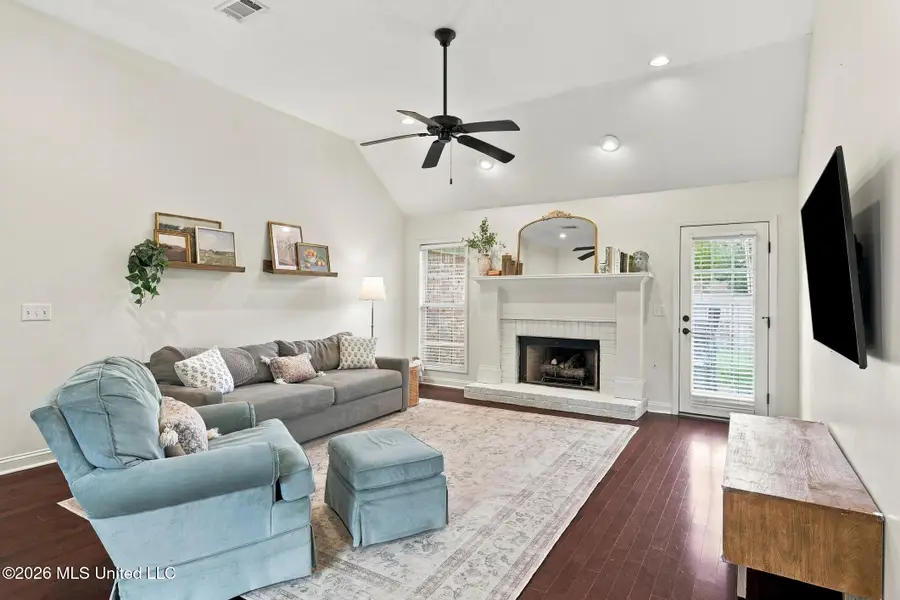 593 Bedford Circle, Madison, MS 39110 - #2