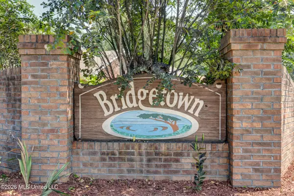 4042 Huron Court, Nesbit, MS 38651