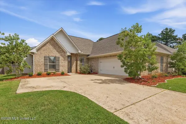 156 Magnolia Place Circle, Brandon, MS 39047