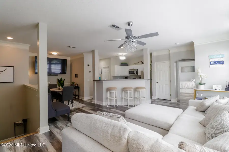 2252 Beach Drive, Gulfport, MS 39507 - #3