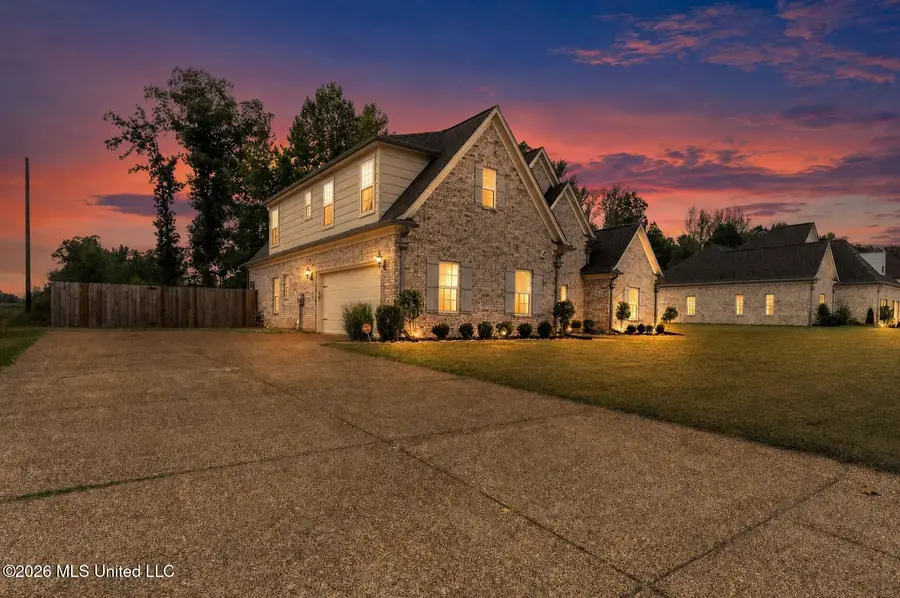 963 Buttermilk Drive, Nesbit, MS 38651 - #2