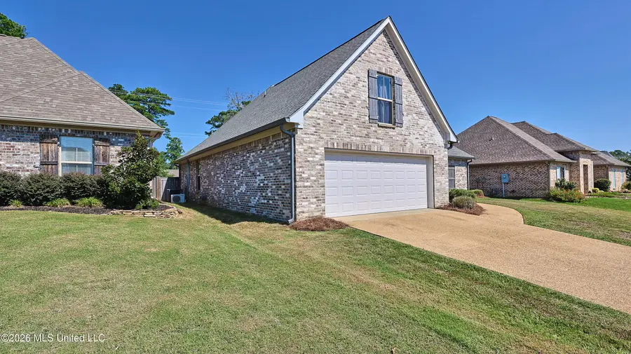 359 Emerald Way, Brandon, MS 39047 - #2