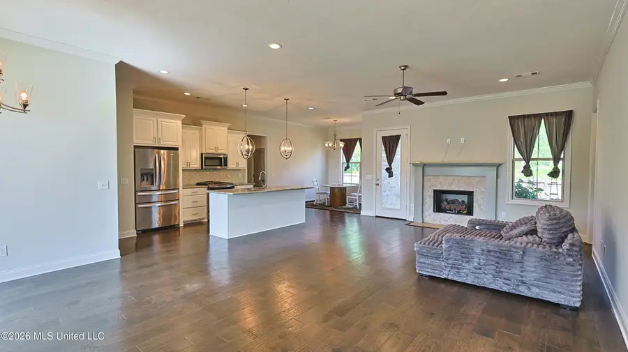 359 Emerald Way, Brandon, MS 39047 - #3