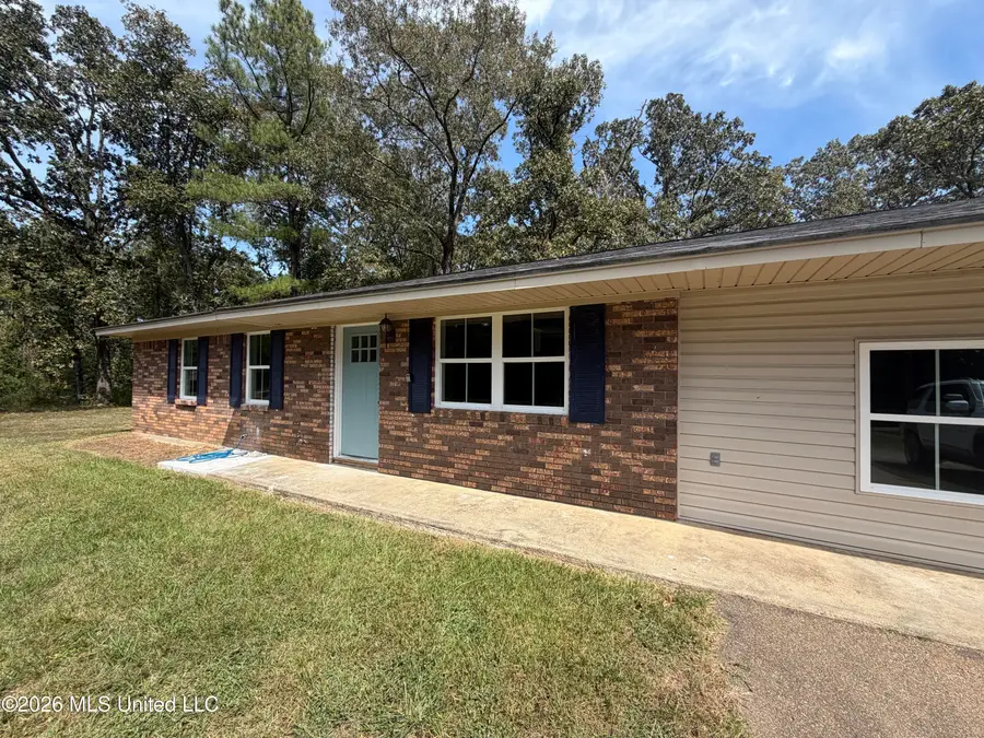 665 S Main Street, Mendenhall, MS 39114 - #2