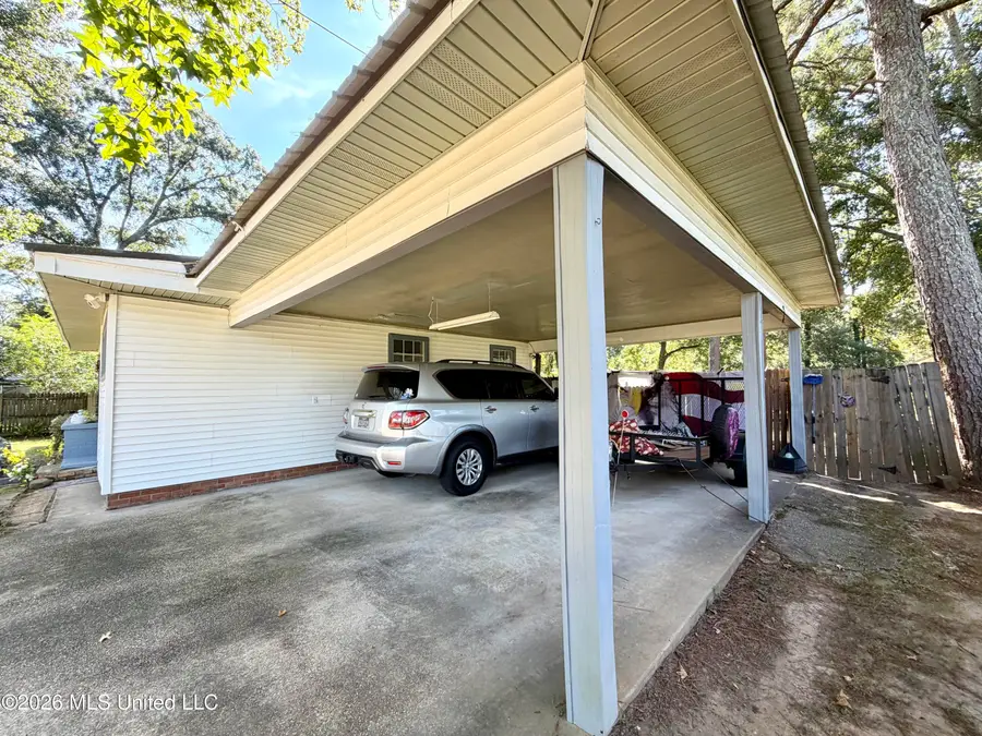 311 N Street Drive, Brookhaven, MS 39601 - #2