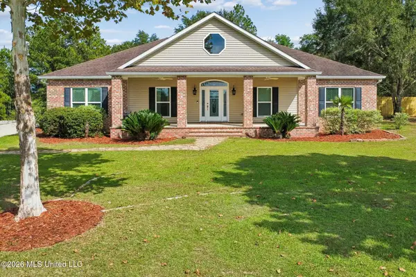 8352 Ridgewood Drive, Kiln, MS 39556