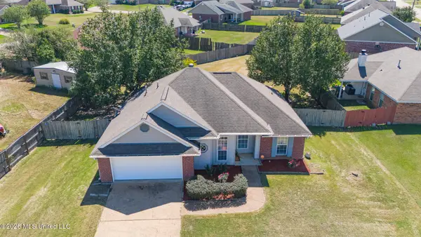 632 Post Oak Place, Pearl, MS 39208