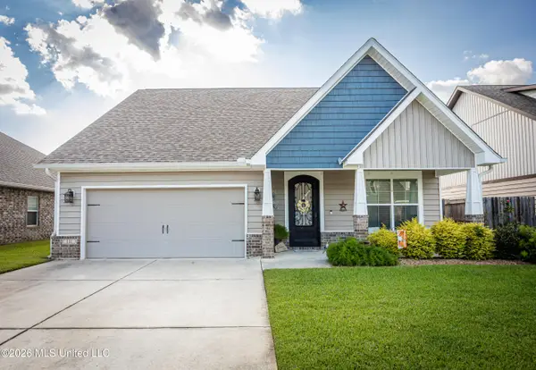 111 Westwind Court, Ocean Springs, MS 39564