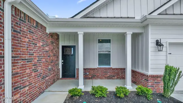 8351 Bankhead Drive, Olive Branch, MS 38654