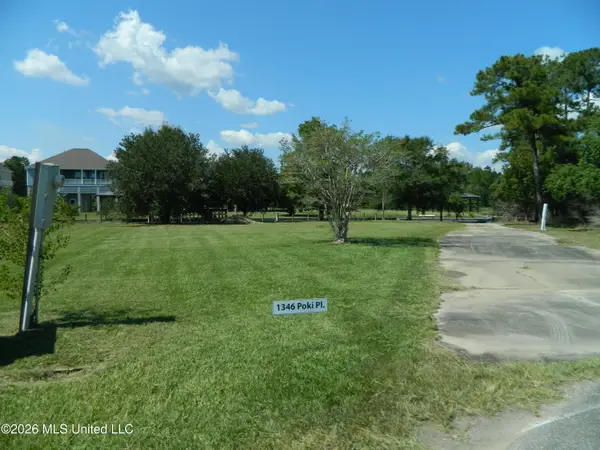 1346 Poki Place, Diamondhead, MS 39525