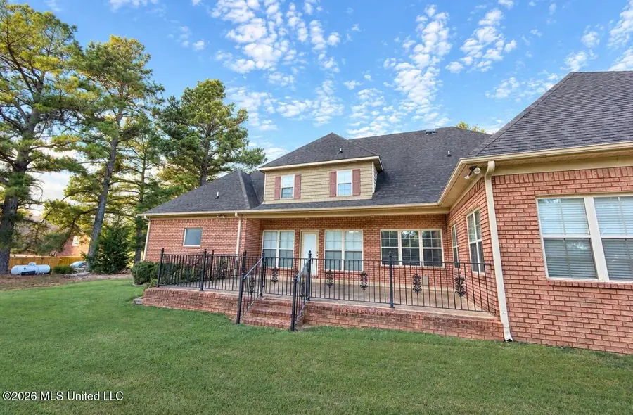 123 Tall Oaks Drive, Senatobia, MS 38668 - #3