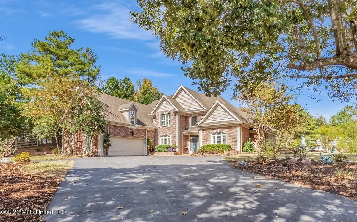 12520 Whispering Pines Drive, Olive Branch, MS 38654 - #1