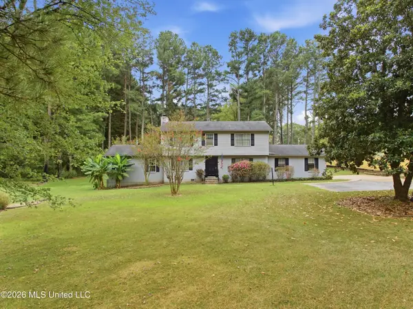 120 Oakwood Drive, Byhalia, MS 38611