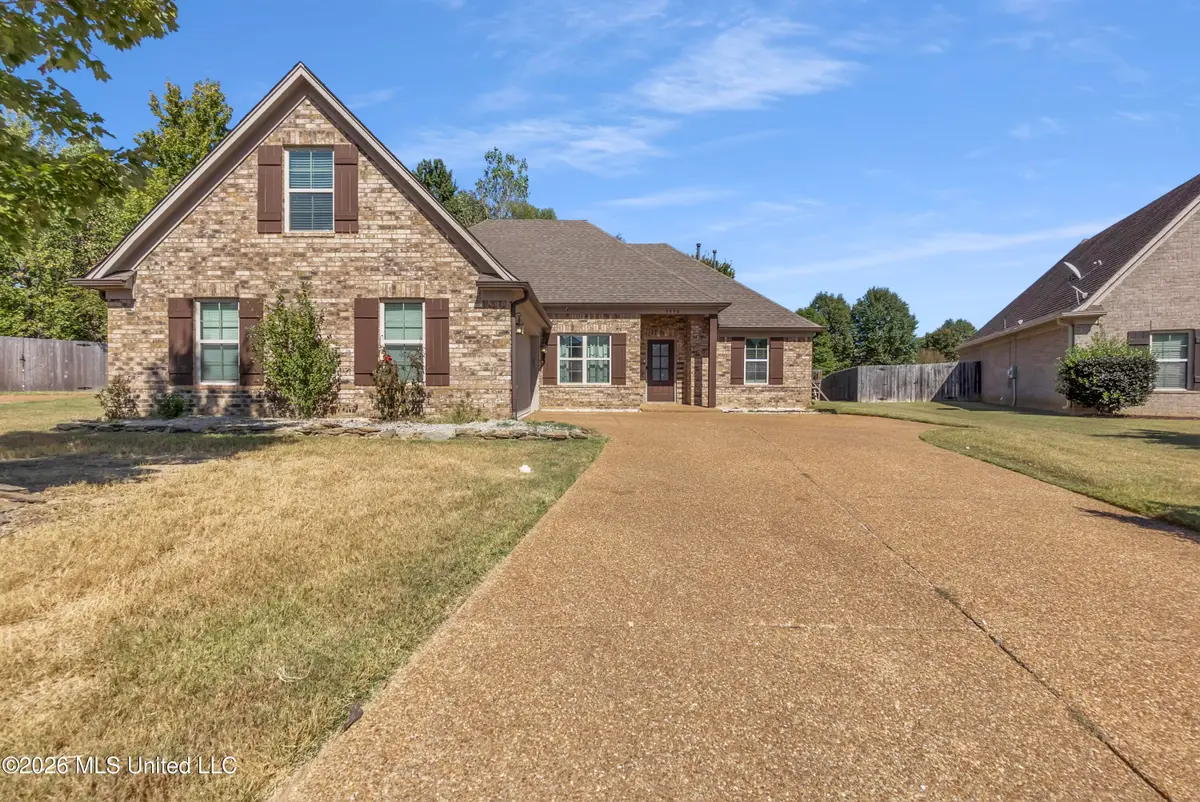 3530 Champion Hills Drive, Southaven, MS 38672 - #1
