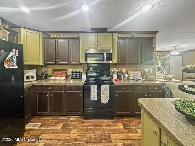365 Thomasville Road, Florence, MS 39073 - #2