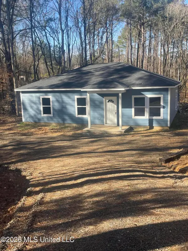 127 Ridge Road, Sarah, MS 38665