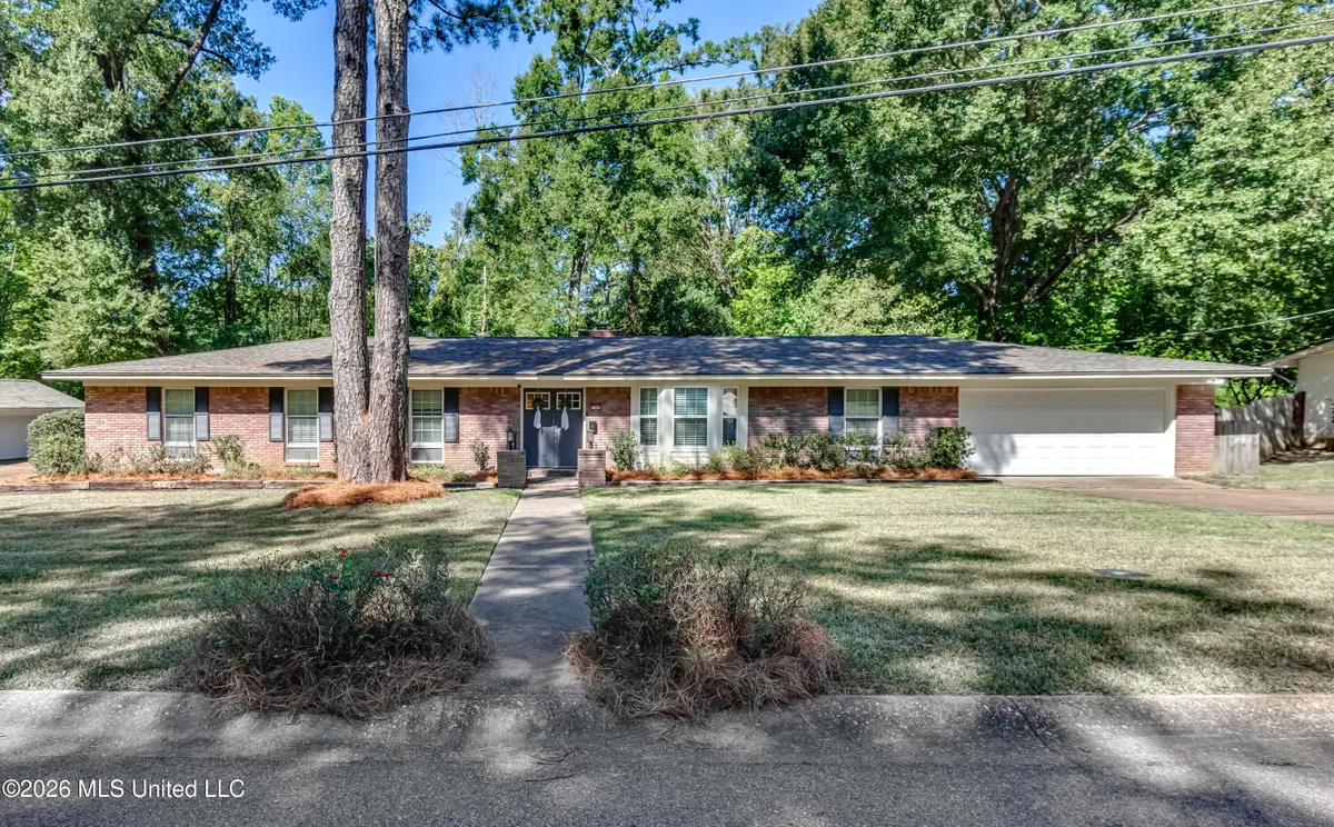 5365 Suffolk Drive, Jackson, MS 39211 - #1