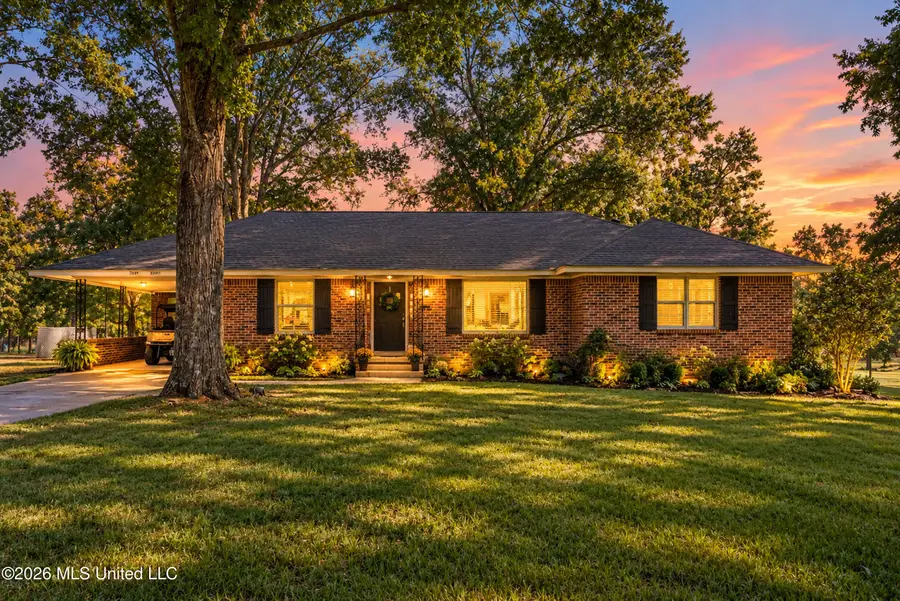 3407 Yellow Dog Road, Senatobia, MS 38668 - #3