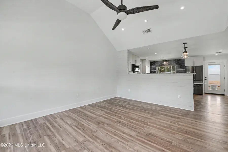 217 Henley Place, Bay Saint Louis, MS 39520 - #3