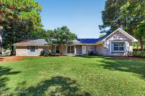 147 Somerset Drive, Hattiesburg, MS 39402