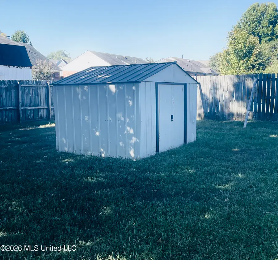 110 Country Meadows Drive, Senatobia, MS 38668 - #3