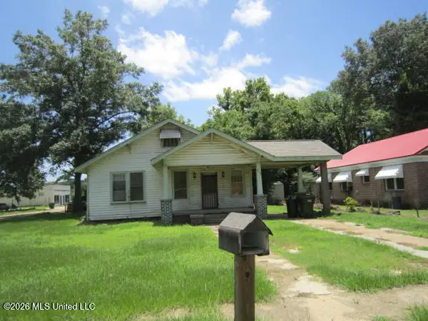 252 E Academy Street, Canton, MS 39046