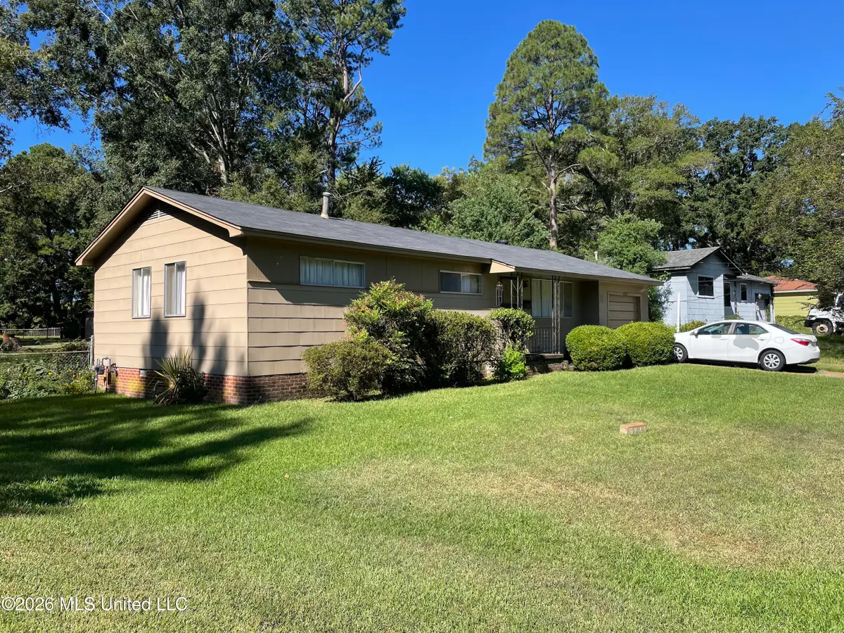 5723 Angle Street, Jackson, MS 39206 - #1