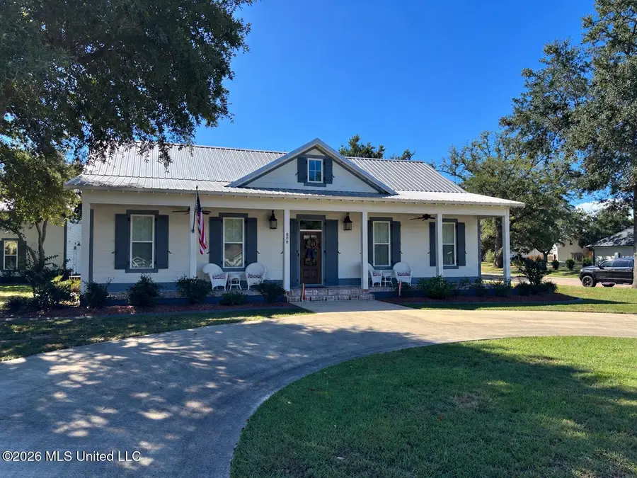 808 Old Spanish Trail, Bay Saint Louis, MS 39520 - #2