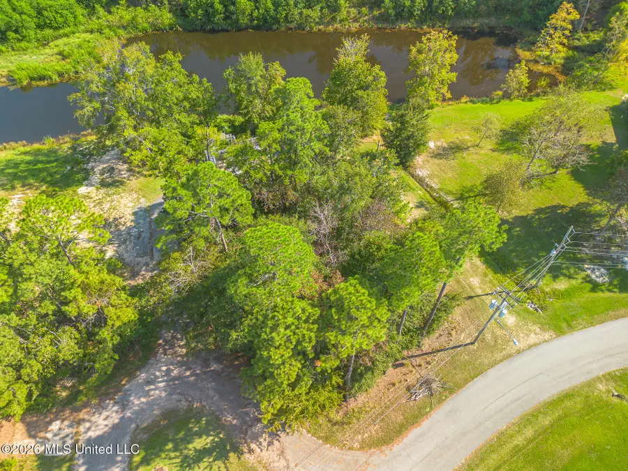 570 Anoai Way, Diamondhead, MS 39525 - #3