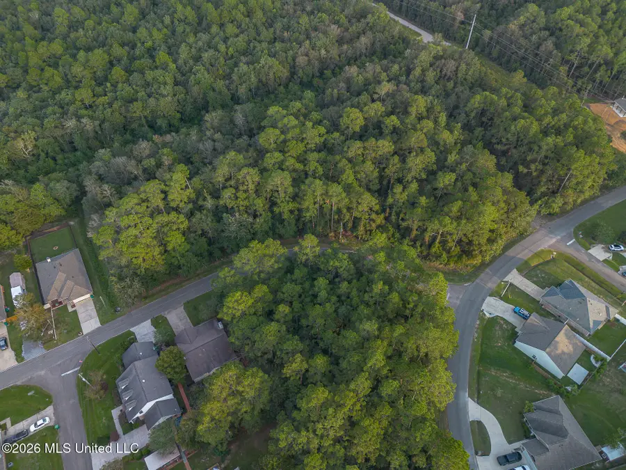 9989 Kahana Street, Diamondhead, MS 39525 - #3