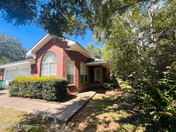 7833 Moanalua Way, Diamondhead, MS 39525